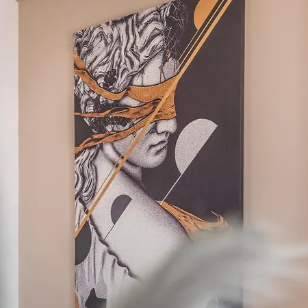 Апартаменты Head In The Clouds Brand New Penthouse *