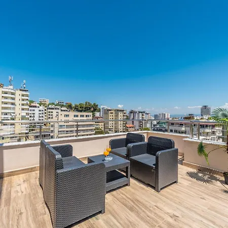 Head In The Clouds Brand New Penthouse Апартаменты Дуррес