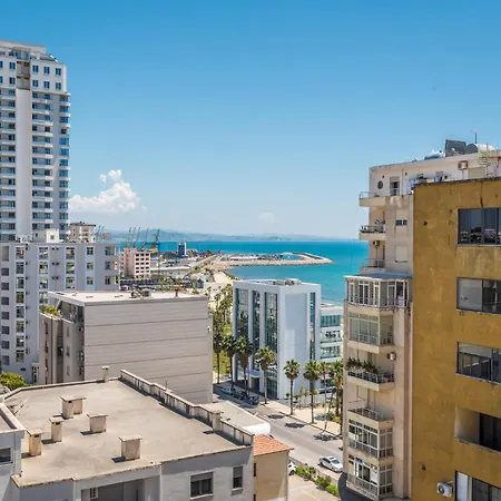 Апартаменты Head In The Clouds Brand New Penthouse Дуррес