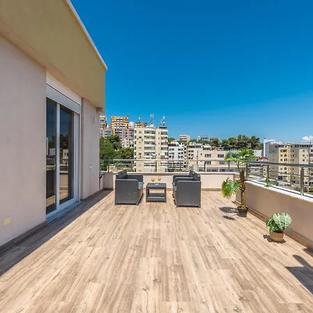 Head In The Clouds Brand New Penthouse Appartamento *